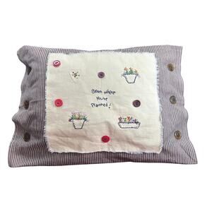 Vtg Needlepoint Pillow with insert- 19x14" Cottagecore flower quote- buttons